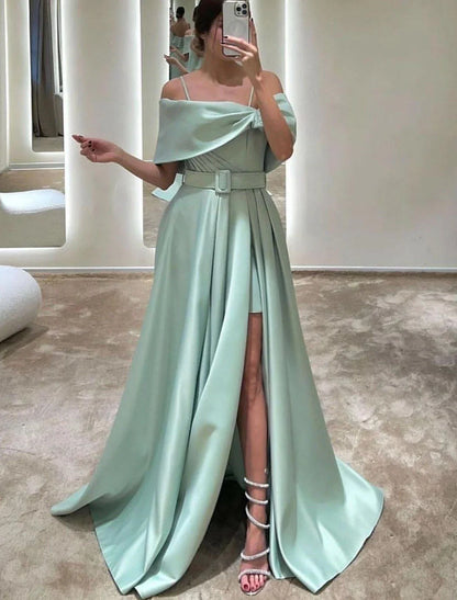 Vestido de noche elegante de corte A, formal, largo hasta el suelo, sin mangas, hombros descubiertos, satén con cristales, abertura y tiras