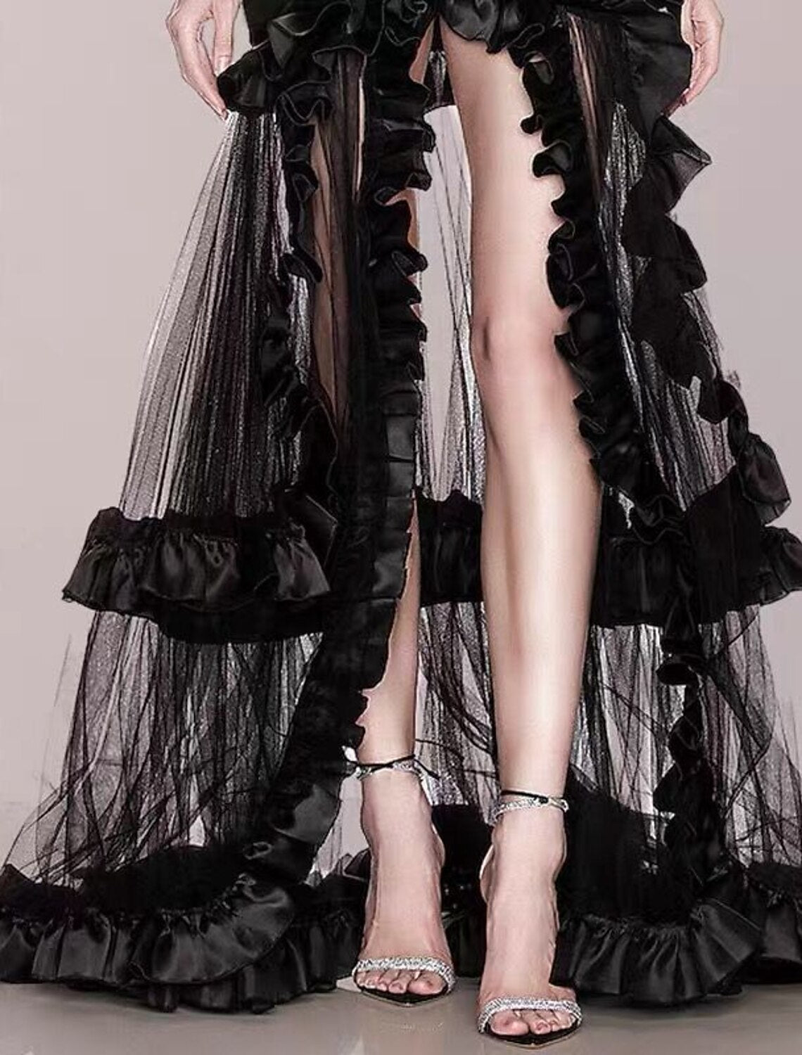 A-Line Prom Dresses Vintage Dress Party Wear Wedding Party Sweep / Brush Train Sleeveless Strapless Lace with Slit Appliques