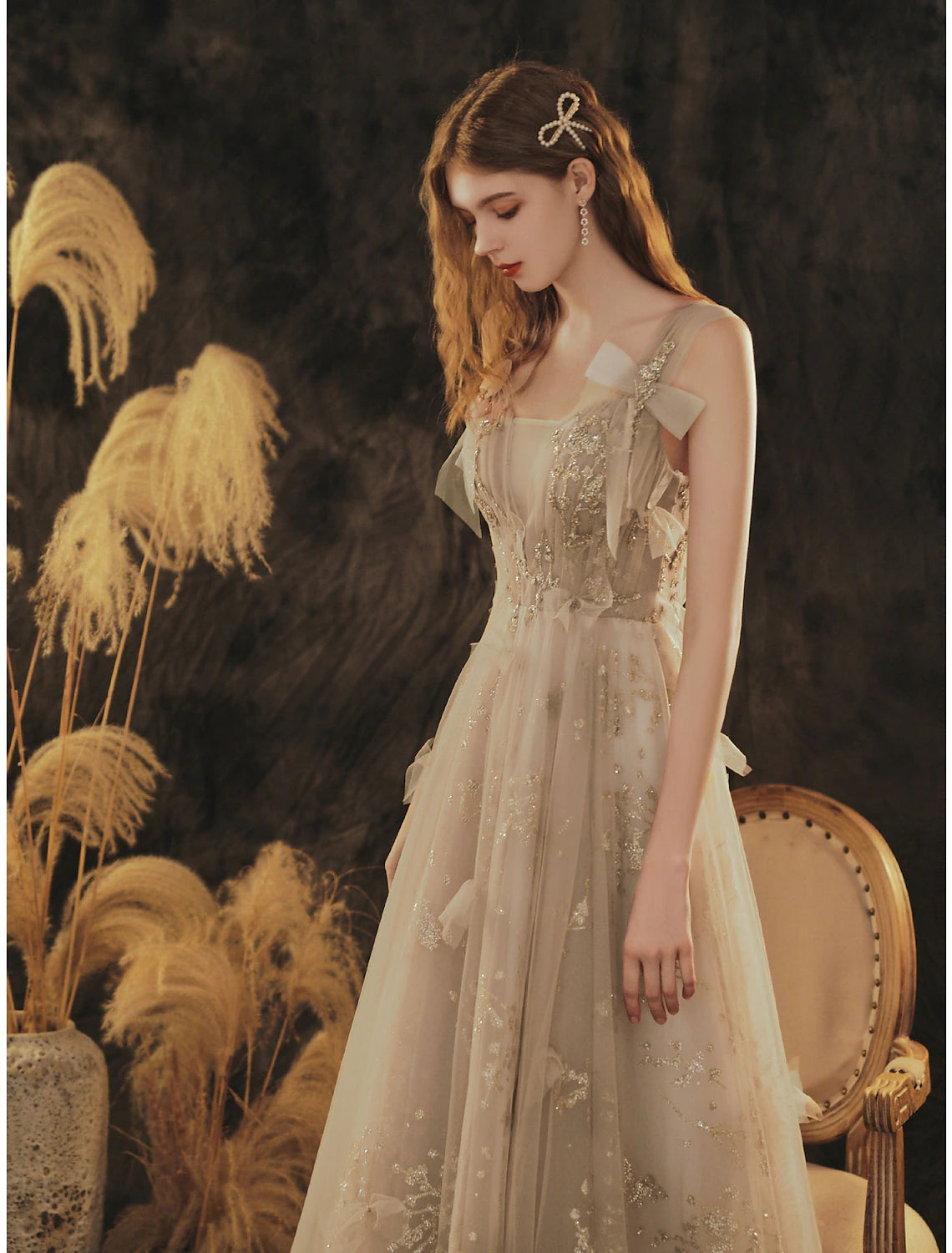 A-Linie Elegantes Blumenkleid für formelle Verlobungs- und Abendveranstaltungen, U-Ausschnitt, ärmellos, bodenlang, Tüll mit Schleife(n), Falten