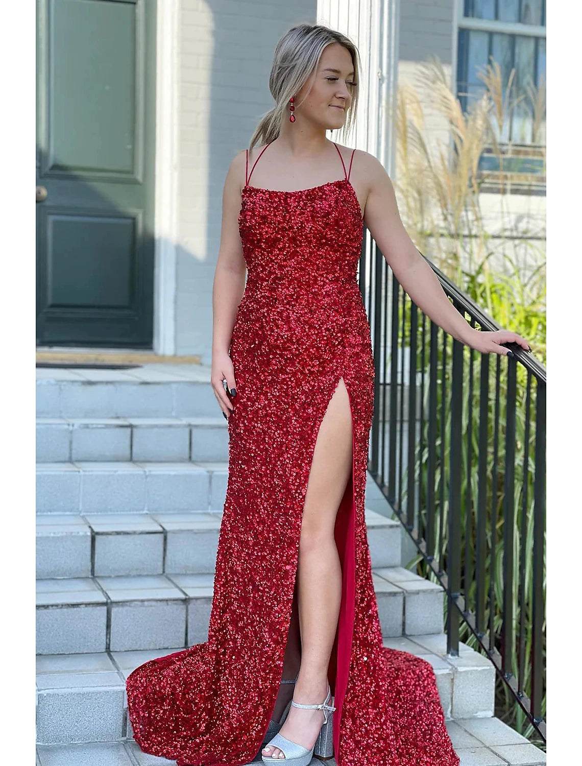 Vestidos de fiesta de sirena/trompeta, vestido sexy, fiesta formal de boda, cola larga/cepillo, sin mangas, tirantes finos, lentejuelas, espalda descubierta con abertura de lentejuelas