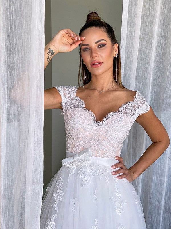 Vestidos de novia de corte A/princesa, de tul, escote en V, sin mangas, con encaje y largo hasta el suelo