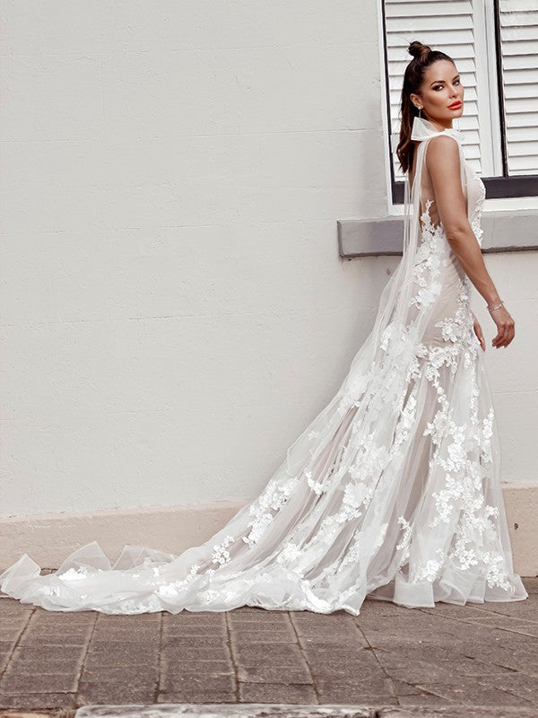 Vestidos de novia con escote en V, sin mangas, con apliques de tul y cola capilla