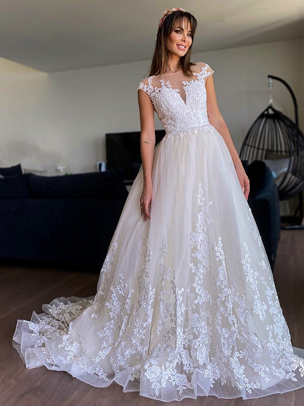 Vestidos de novia de corte A/princesa con apliques de tul, escote en V, sin mangas y cola de corte