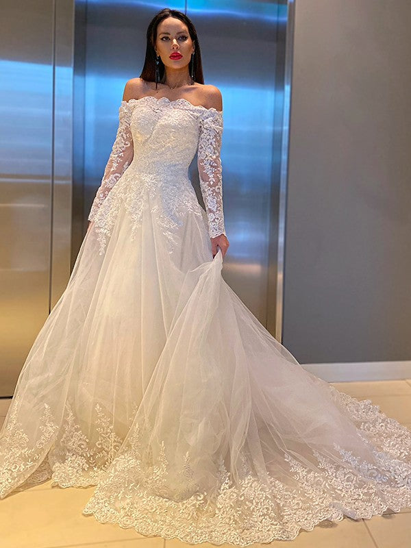 Vestidos de novia de corte A/princesa con apliques de encaje, hombros descubiertos, mangas largas y cola larga