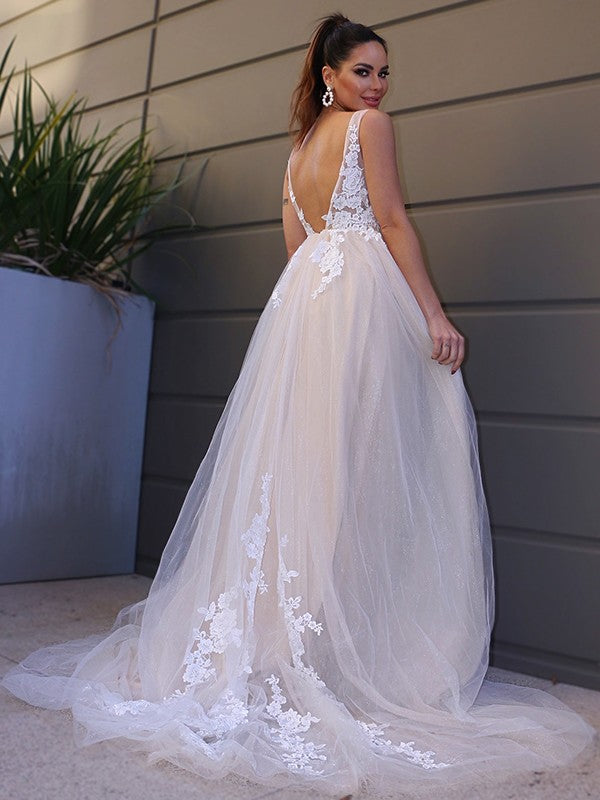 Vestidos de novia de corte A/princesa, con apliques de tul, escote en V, sin mangas y cola larga