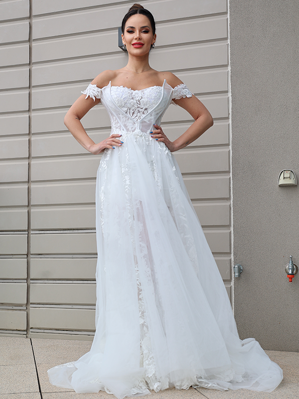 Vestidos de novia de corte A/princesa, con apliques de tul, hombros descubiertos, sin mangas y cola larga
