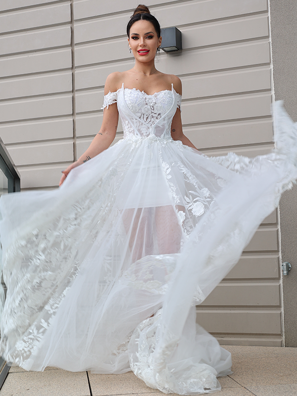 Vestidos de novia de corte A/princesa, con apliques de tul, hombros descubiertos, sin mangas y cola larga