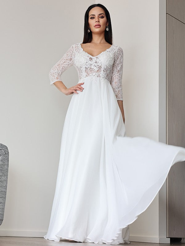 Vestidos de novia de corte A/princesa, de gasa, con encaje, escote en V, mangas 3/4 y largo hasta el suelo