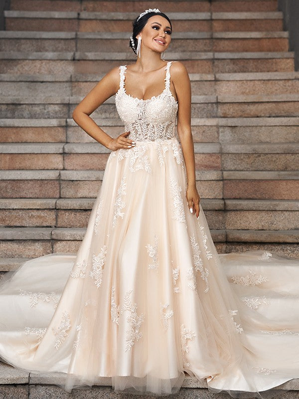 Vestidos de novia de corte A/Princesa con tul, apliques, tirantes, sin mangas y cola de corte
