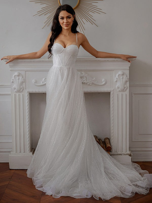 Vestidos de novia de corte A/princesa con volantes, tirantes finos, sin mangas y cola de corte
