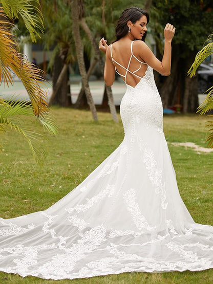Vestidos de novia con corte tubo/columna, encaje de crepé elástico, escote redondo, sin mangas y cola catedral