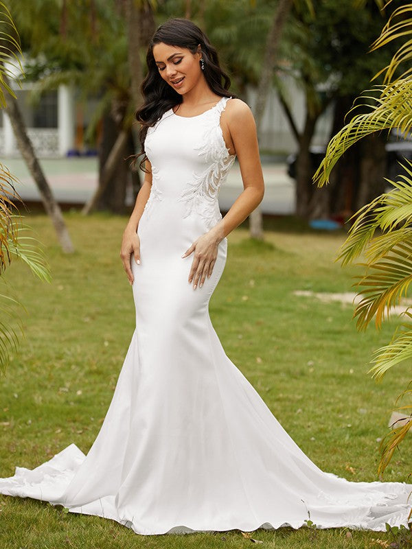 Vestidos de novia de corte tubo/columna con encaje de crepé elástico, escote redondo, sin mangas y cola larga