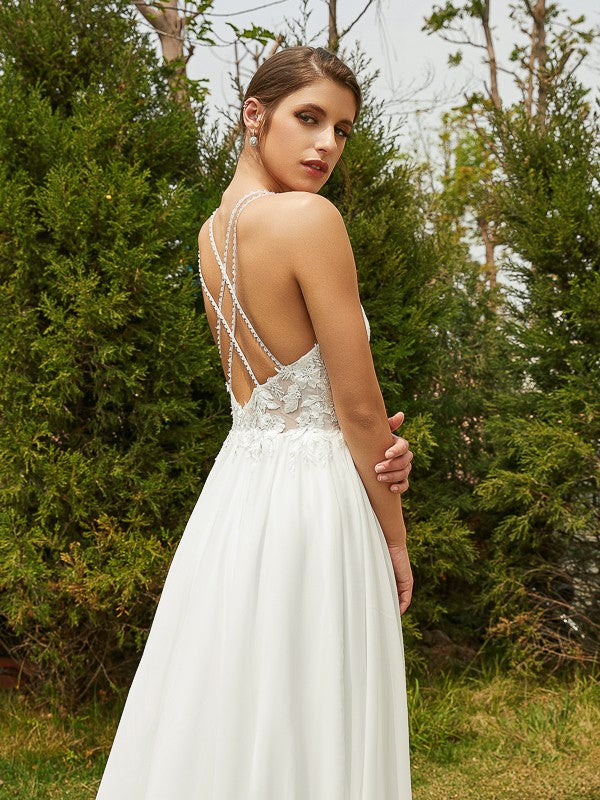 Vestidos de novia de corte A/princesa, de gasa, con encaje, escote en V, sin mangas y cola larga