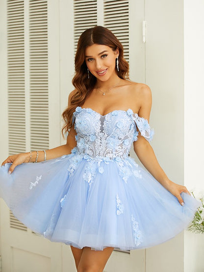 Vestidos cortos/mini sin mangas con apliques de tul y hombros descubiertos de corte A/princesa