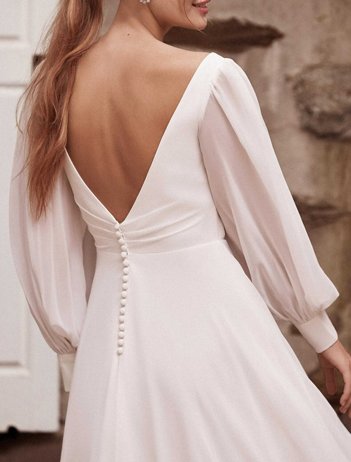 Hall Casual Wedding Dresses A-Line V Neck Long Sleeve Court Train Chiffon Bridal Gowns With Solid Color