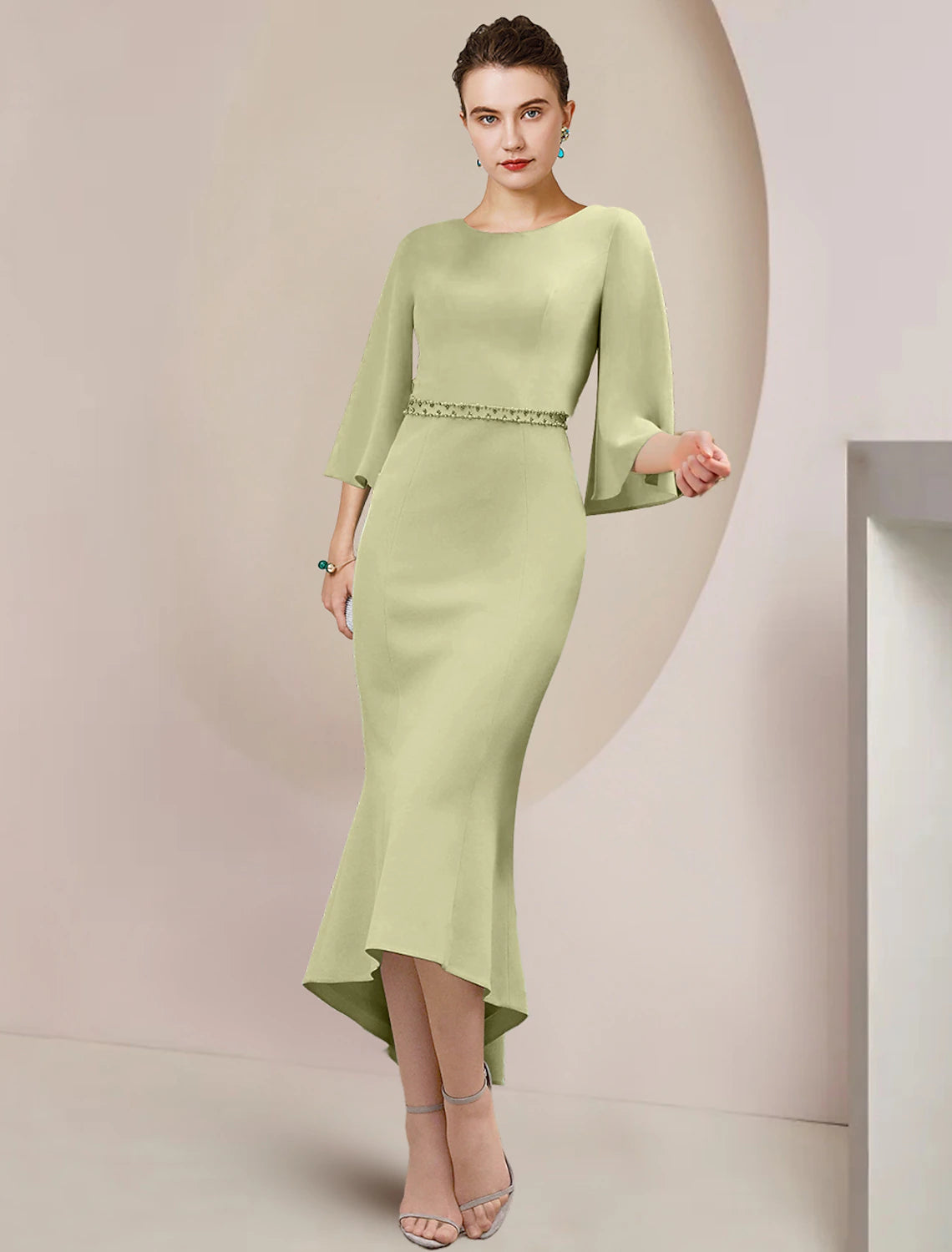 Vestido de sirena/trompeta para madre de la novia, elegante, escote redondo, largo hasta la rodilla, de gasa elástica, manga 3/4 con cuentas