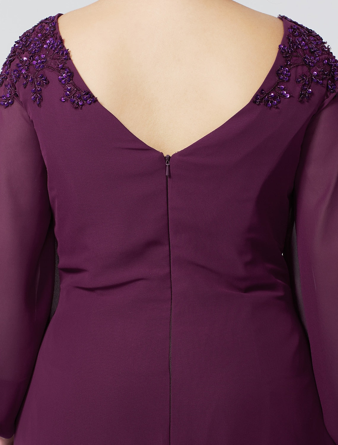 Sheath / Column Mother of the Bride Dress Formal Classic & Timeless Elegant & Luxurious Plus Size Bateau Neck Floor Length Chiffon Long Sleeve No with Beading Appliques