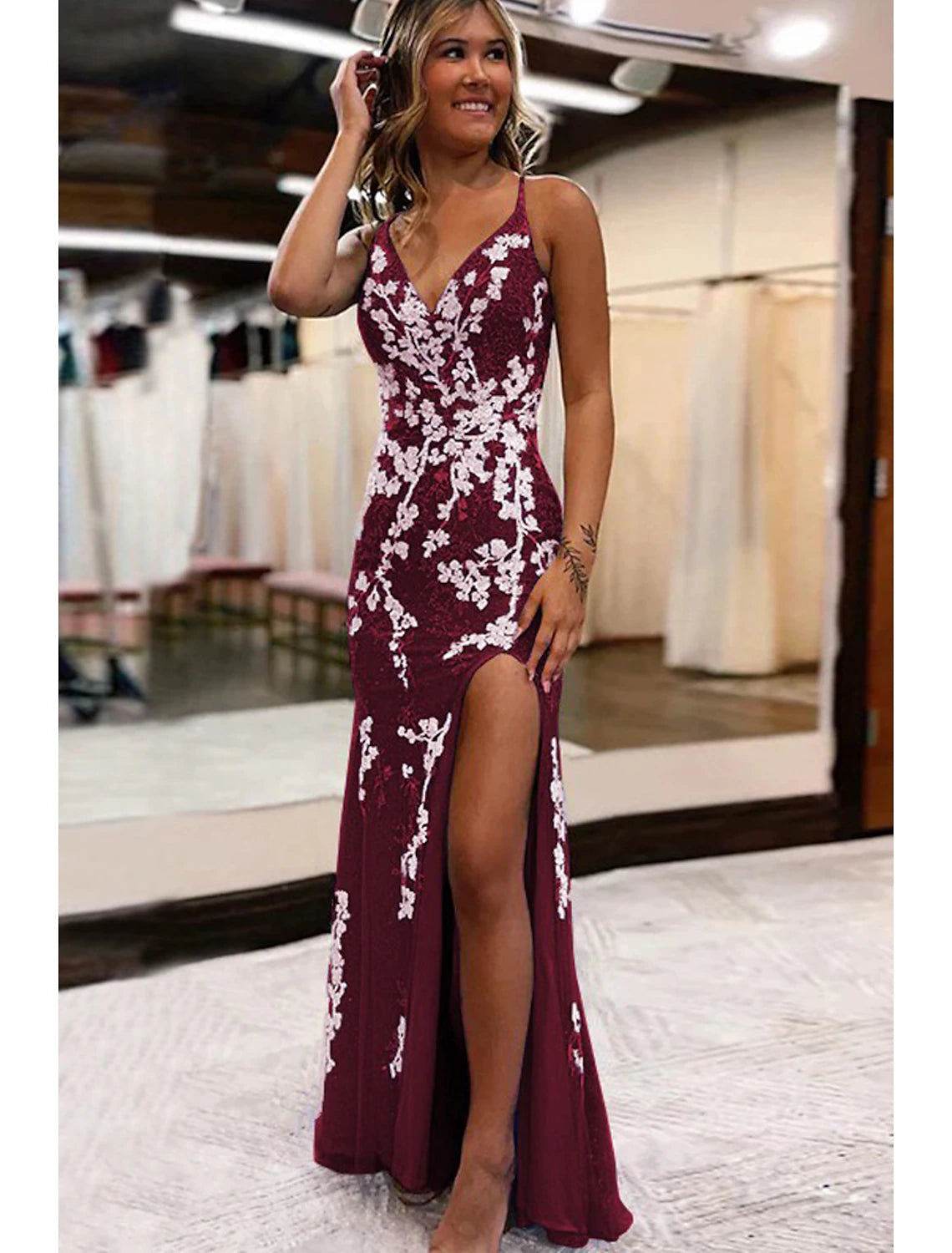 Vestidos de fiesta de sirena/trompeta con espalda abierta, vestido formal para fiesta de bodas, cola larga/cepillo, sin mangas, escote en V, tul, espalda descubierta con apliques de abertura