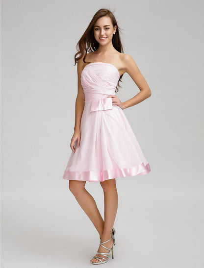 A-Linie, trägerlos, knielang, Chiffon-Brautjungfernkleid mit Schleife(n) / überkreuzt