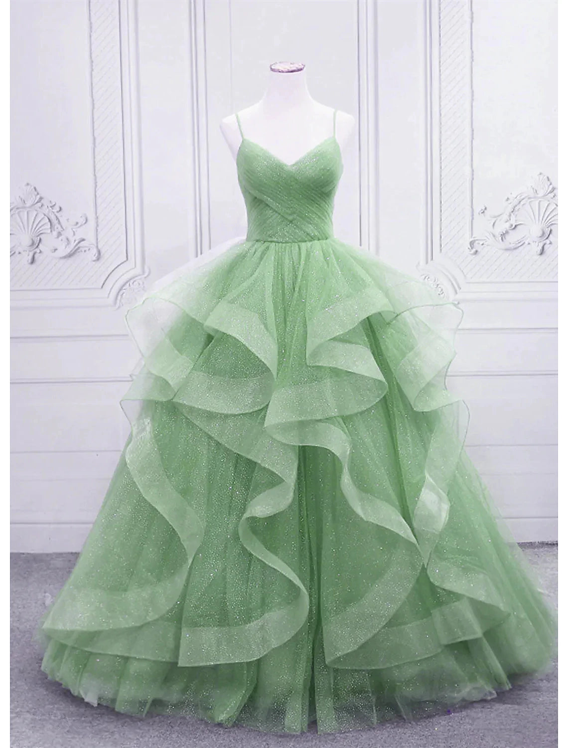 Ballkleid, Ballkleider, glitzerndes Kleid, formell, bodenlang, ärmellos, V-Ausschnitt, Tüll mit glitzernden Rüschen