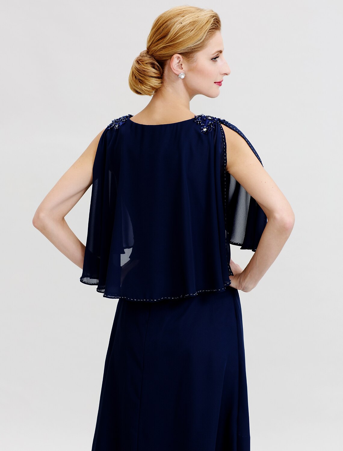 A-Line Mother of the Bride Dress Elegant Cowl Neck Floor Length Chiffon Half Sleeve with Beading