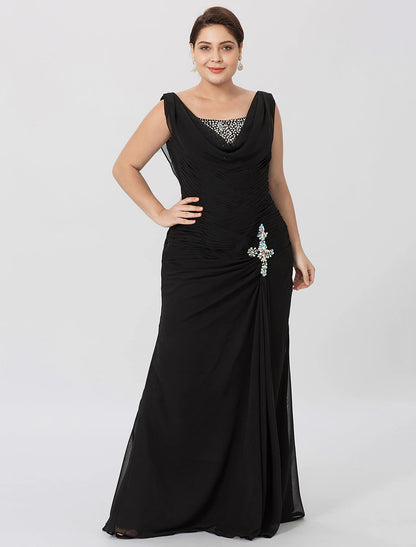 Vestido de madre de la novia con corte tubo/columna, clásico y atemporal, elegante y lujoso, talla grande, cuello vuelto, largo hasta el suelo, gasa, sin mangas, con cuentas entrecruzadas.