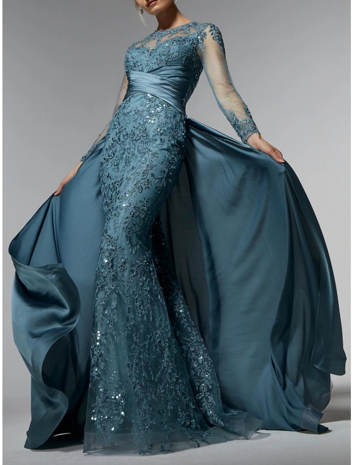 Vestido de sirena/trompeta para madre de la novia, elegante para invitadas de boda, escote joya, cola larga de barrido/cepillo, satén elástico, manga larga con fruncido de encaje y lentejuelas