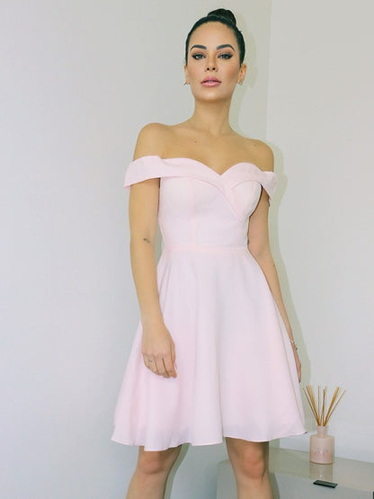 A-Linie/Princess-Linie Schulterfrei Ärmellos Chiffon Kurz/Mini Ballkleider
