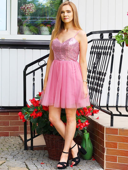 Vestidos de fiesta cortos/mini de corte A/princesa, sin mangas, de tul con lentejuelas y tirantes finos
