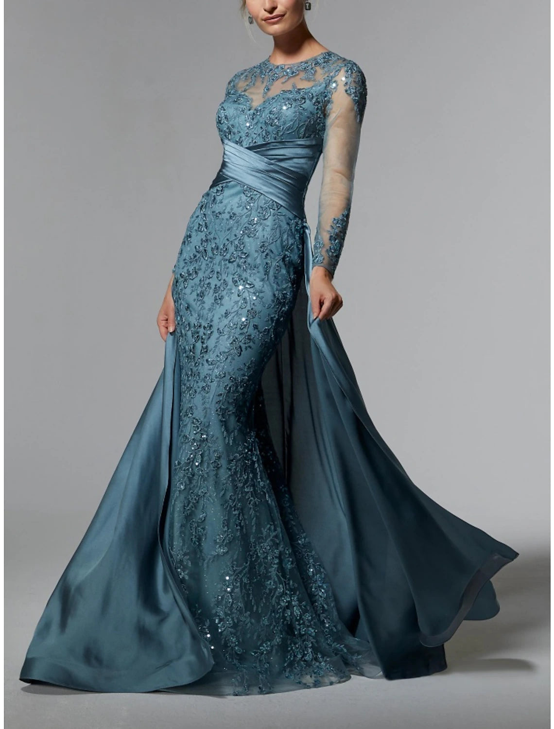 Vestido de sirena/trompeta para madre de la novia, elegante para invitadas de boda, escote joya, cola larga de barrido/cepillo, satén elástico, manga larga con fruncido de encaje y lentejuelas