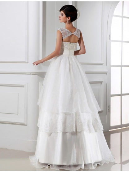A-Linie/Princess-Linie Perlen verziert Ärmellos Lange Spitze Organza Brautkleider