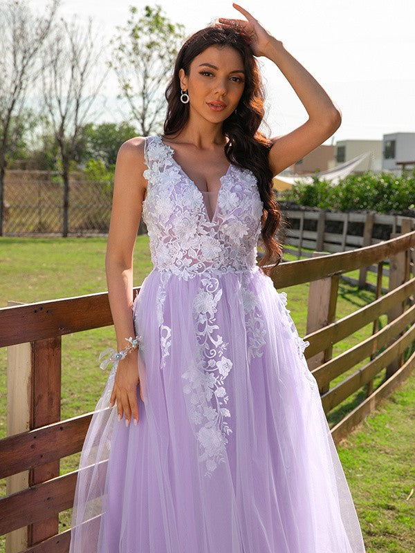 A-Line/Princess Tulle Applique V-neck Sleeveless Floor-Length Dresses