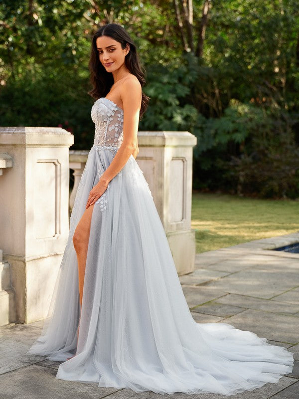 A-Line/Princess Tulle Applique V-neck Sleeveless Floor-Length Dresses