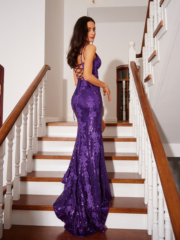 Vestidos de corte tubo/columna con lentejuelas, apliques, escote en V, sin mangas y cola de corte