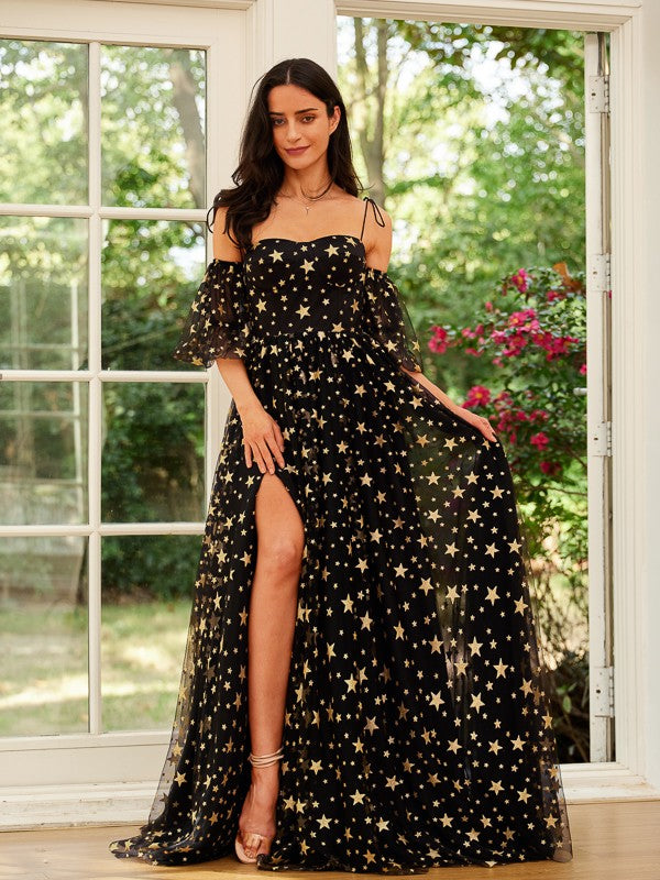 A-Line/Princess Lace Spaghetti Straps Short Sleeves Court Train Dresses