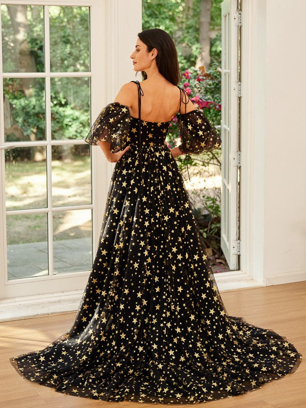 A-Line/Princess Lace Spaghetti Straps Short Sleeves Court Train Dresses