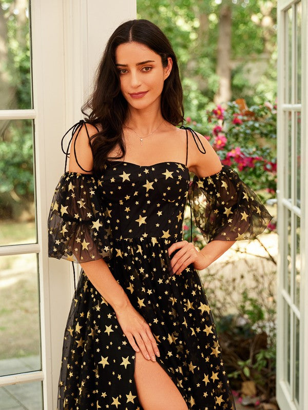 A-Line/Princess Lace Spaghetti Straps Short Sleeves Court Train Dresses