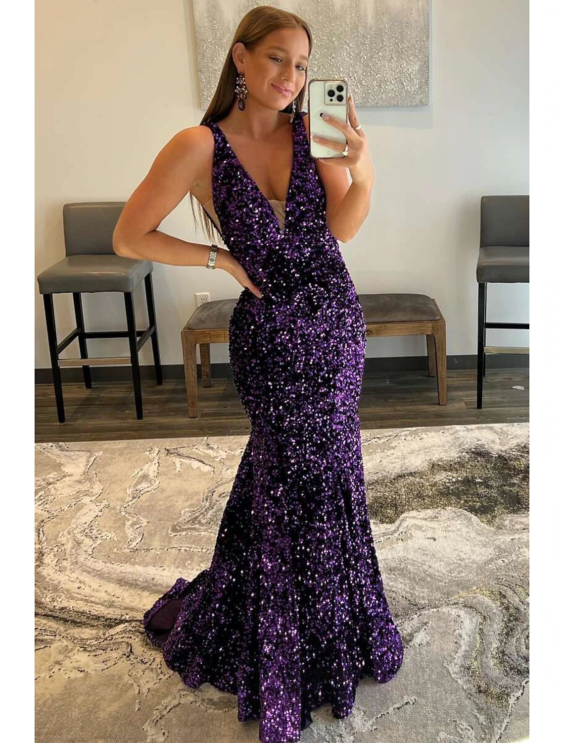 Vestidos de fiesta de sirena/trompeta, brillantes y con brillo, formales, con cola larga/cortada, sin mangas, escote en V, con lentejuelas y espalda descubierta.