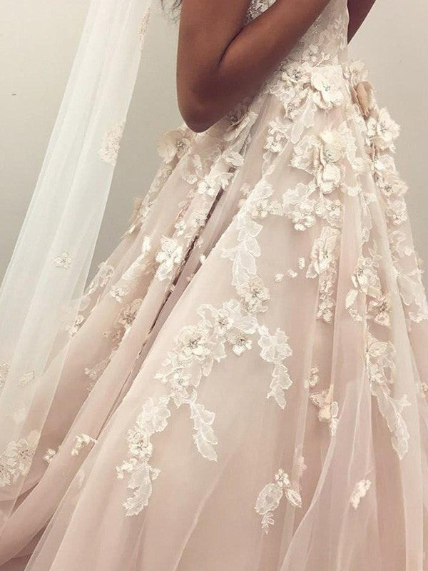Vestidos de novia de corte A/princesa con apliques de tul, tirantes finos, sin mangas y cola de corte