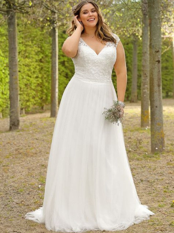 Vestidos de novia de talla grande, corte A/princesa, mangas cortas, tul, apliques, escote en V, cola larga