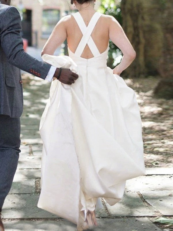 Vestidos de novia de corte A/princesa, de satén, con volantes, escote redondo, sin mangas y cola larga