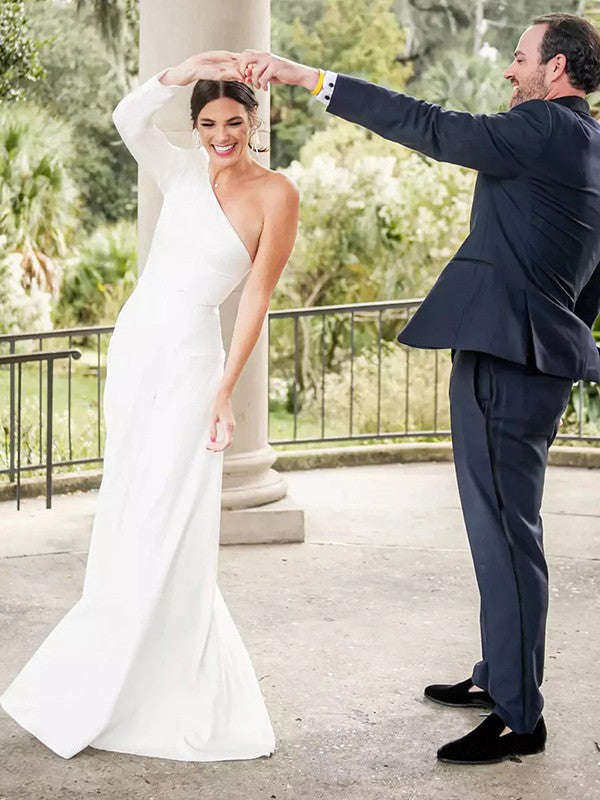 Vestido de novia de corte A/princesa, de crepé elástico, con volantes, un hombro, mangas largas y cola larga