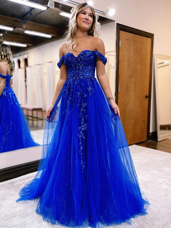 Vestidos de corte A/princesa con apliques de tul, hombros descubiertos, sin mangas y cola larga