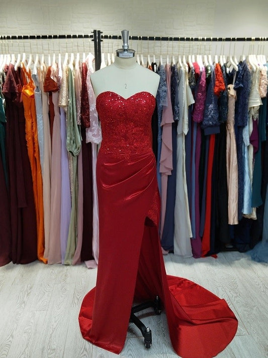 Sheath/Column Woven Satin Sequin Sweetheart Sleeveless Court Train Dresses