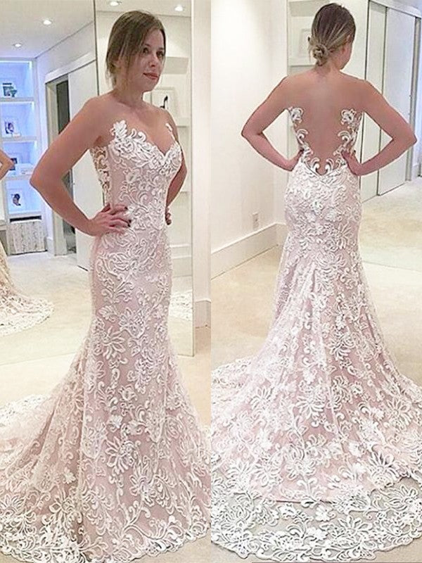 Vestidos de novia de corte trompeta/sirena con encaje, sin mangas, escote corazón y cola larga