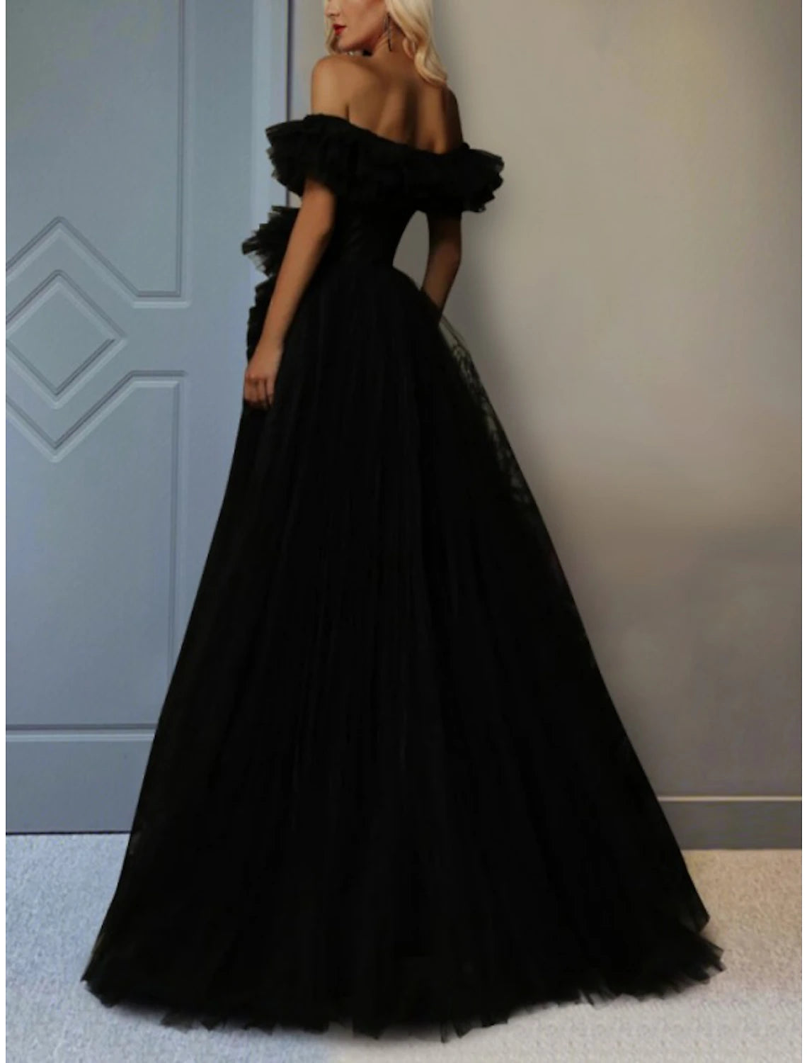 Vestido de fiesta de corte A, plisado en capas, para boda, cola larga, manga corta, hombros descubiertos, tul con abertura fruncida