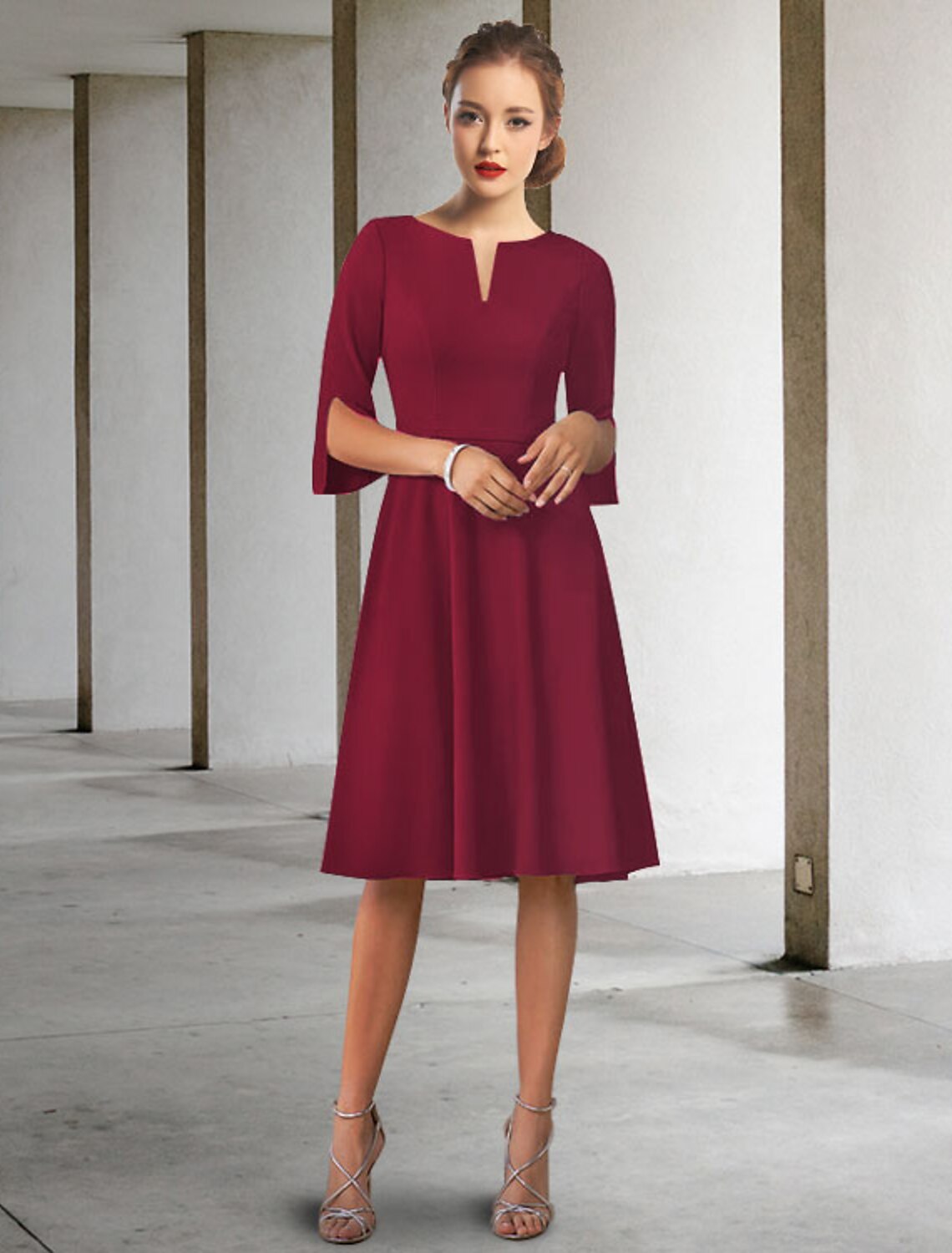 A-Line Mother of the Bride Dress Elegant Jewel Neck Knee Length Chiffon Half Sleeve with Pleats