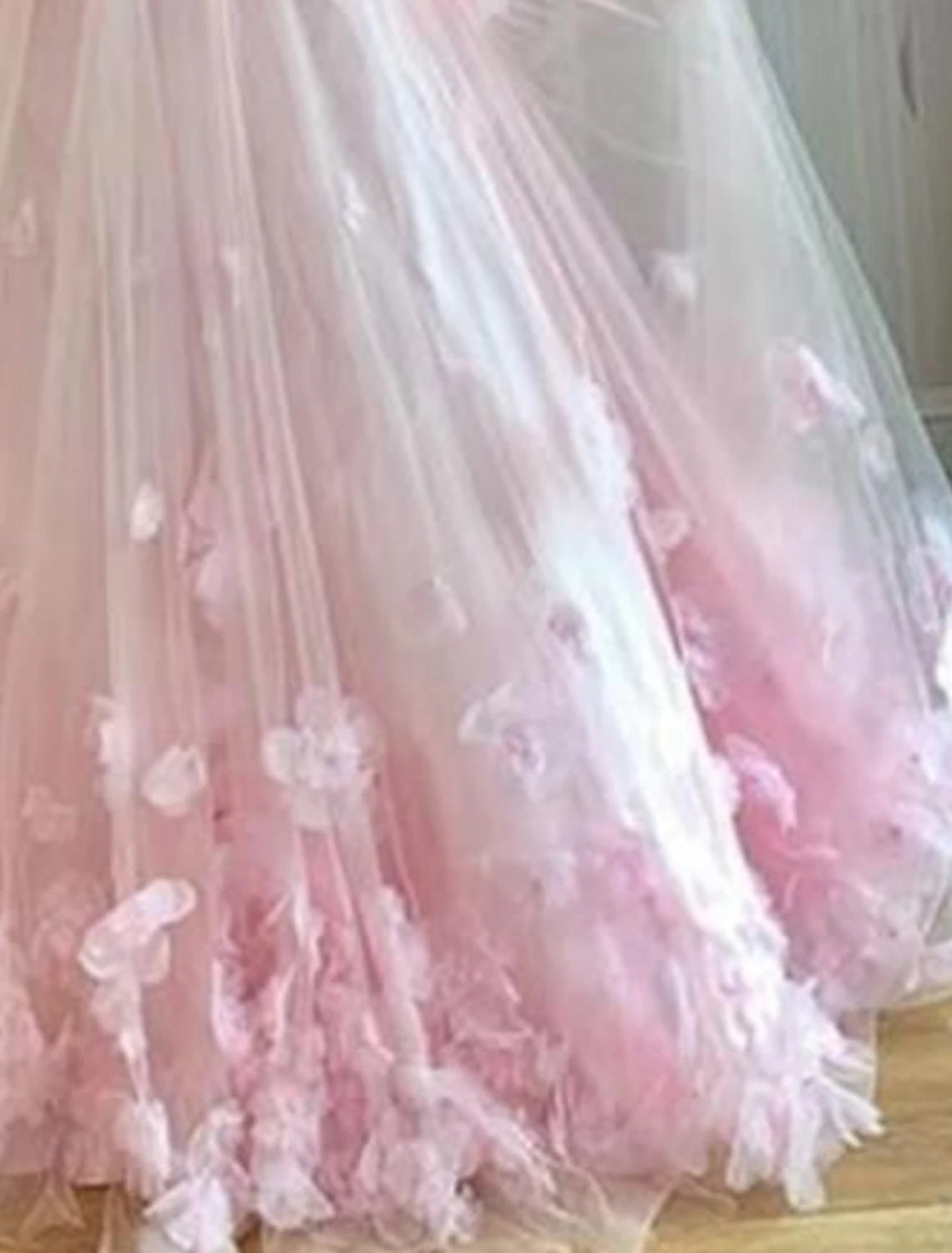 Vestido de fiesta de graduación de corte A, floral, para quinceañeras, largo hasta el suelo, sin mangas, tirantes finos, de tul con pliegues y apliques