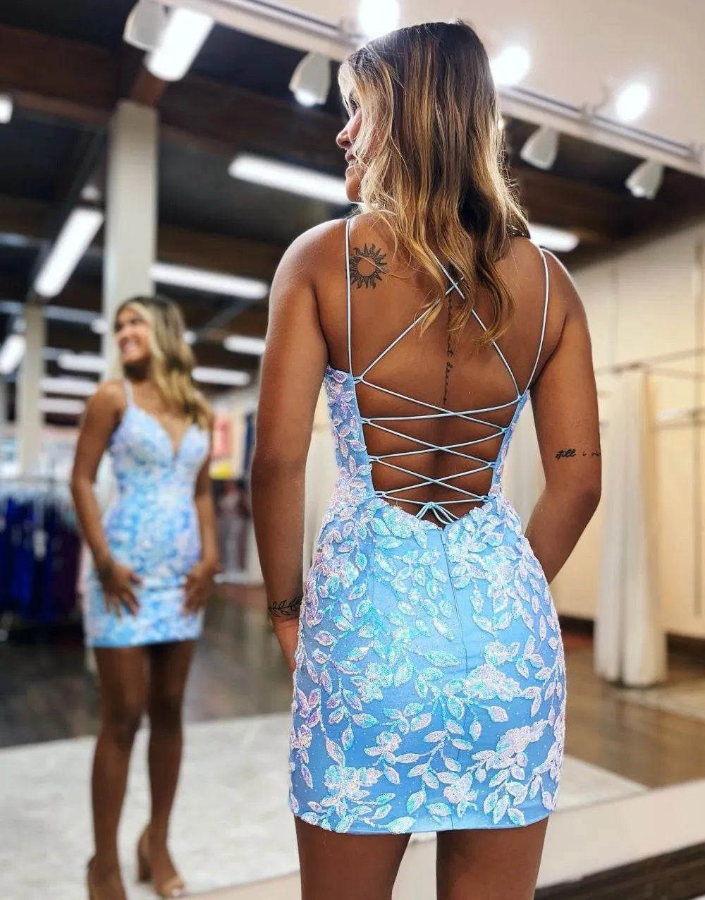 Spaghetti Straps Aqqliques Homecoming Dresses