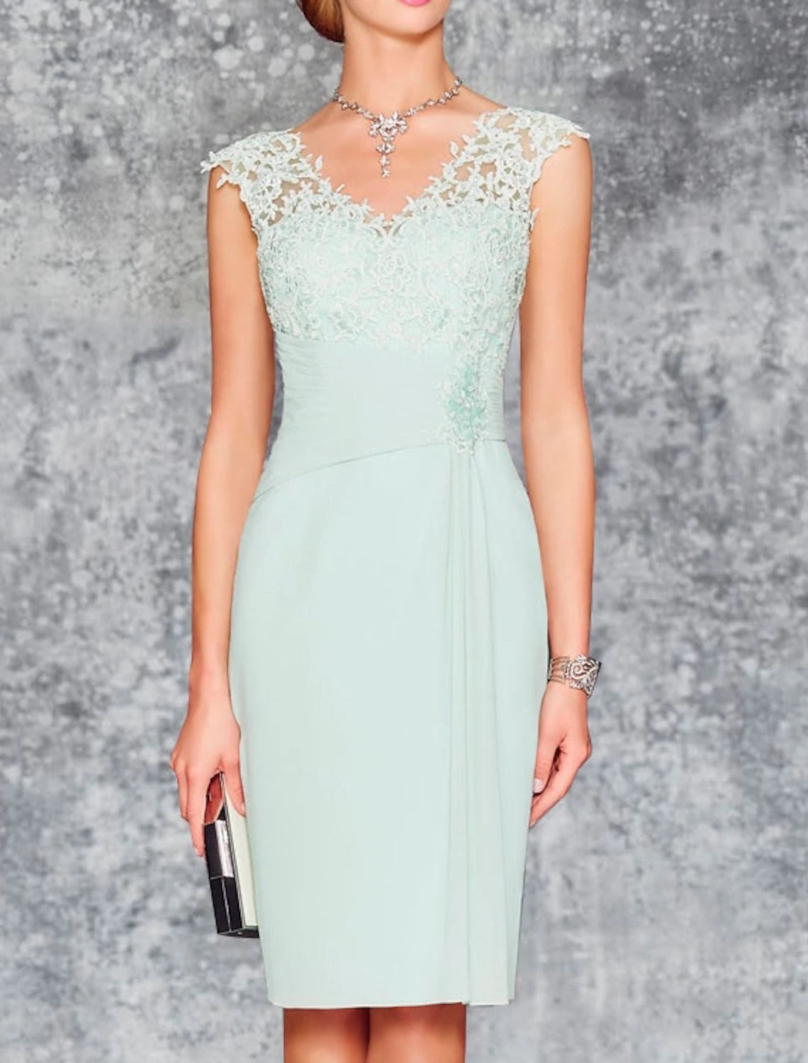 Vestido de dos piezas tipo tubo/columna para madre de la novia, para invitada de boda, iglesia, elegante, escote en V, largo hasta la rodilla, de gasa, manga 3/4 con bordado